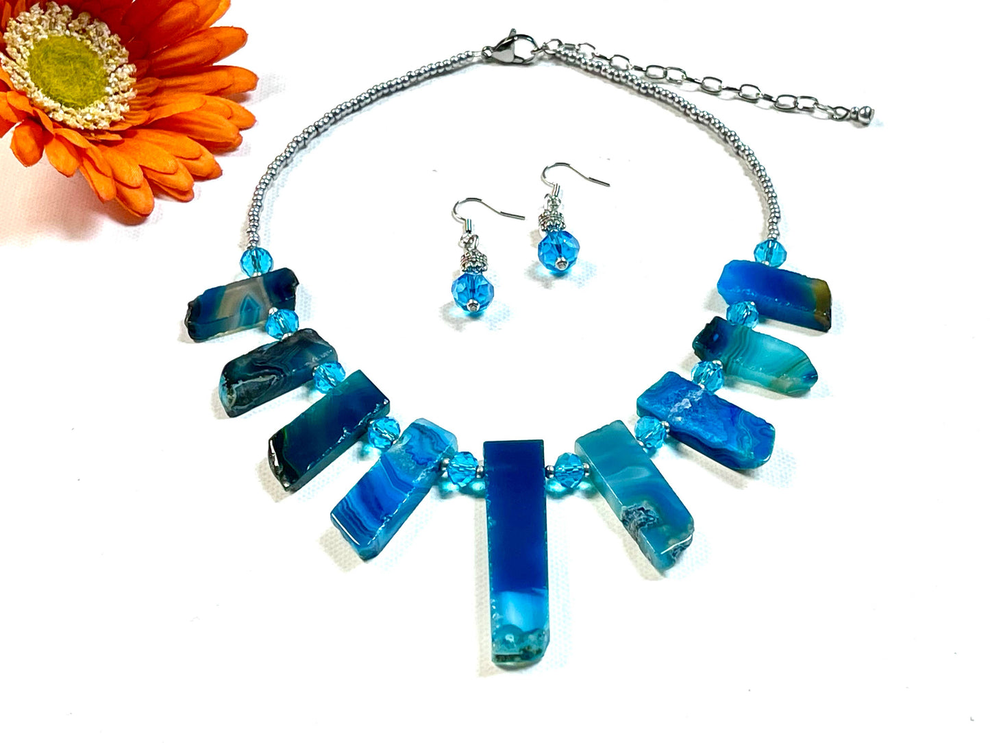 Agate Statement Necklace in Bermuda Blue