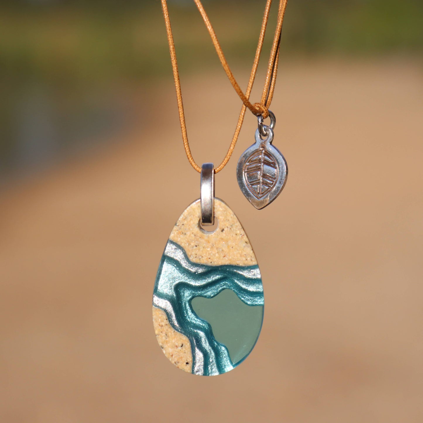 Cove Necklace