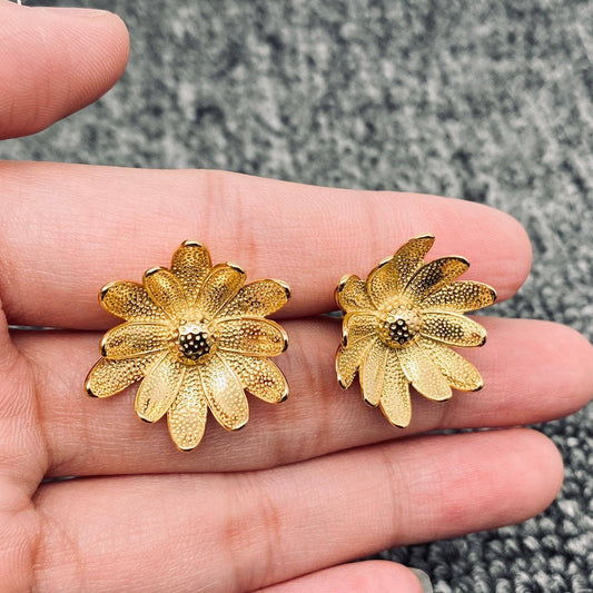 Sunflower 18K Gold Plated Stainless Steel Ear Stud - FGS