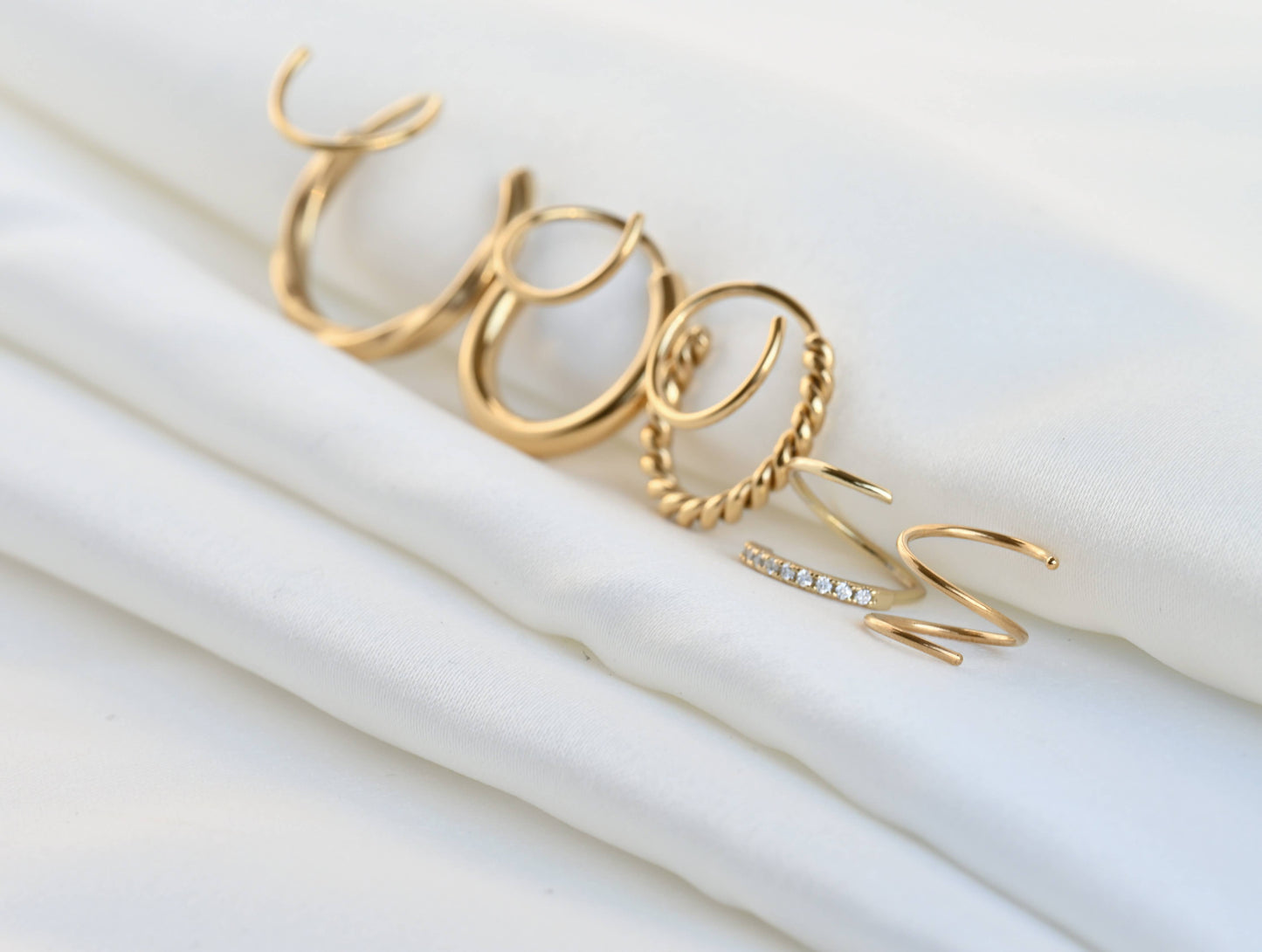 2 pcs18KT Gold PVD Spiral Hoop Earrings - Waterproof Hoops