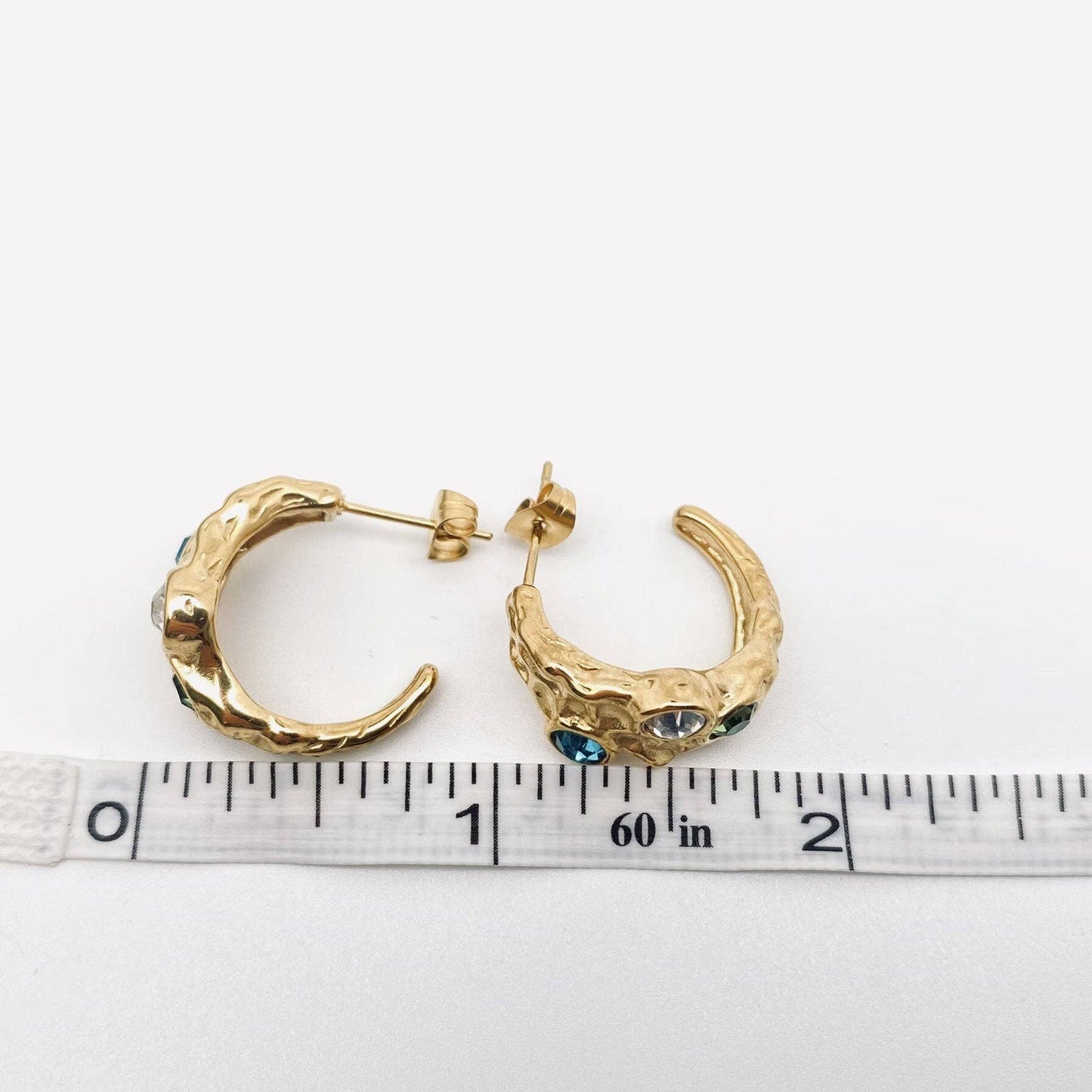 Crescent Shape Ruffled Texture 18K Gold PVD Hoop Earrings