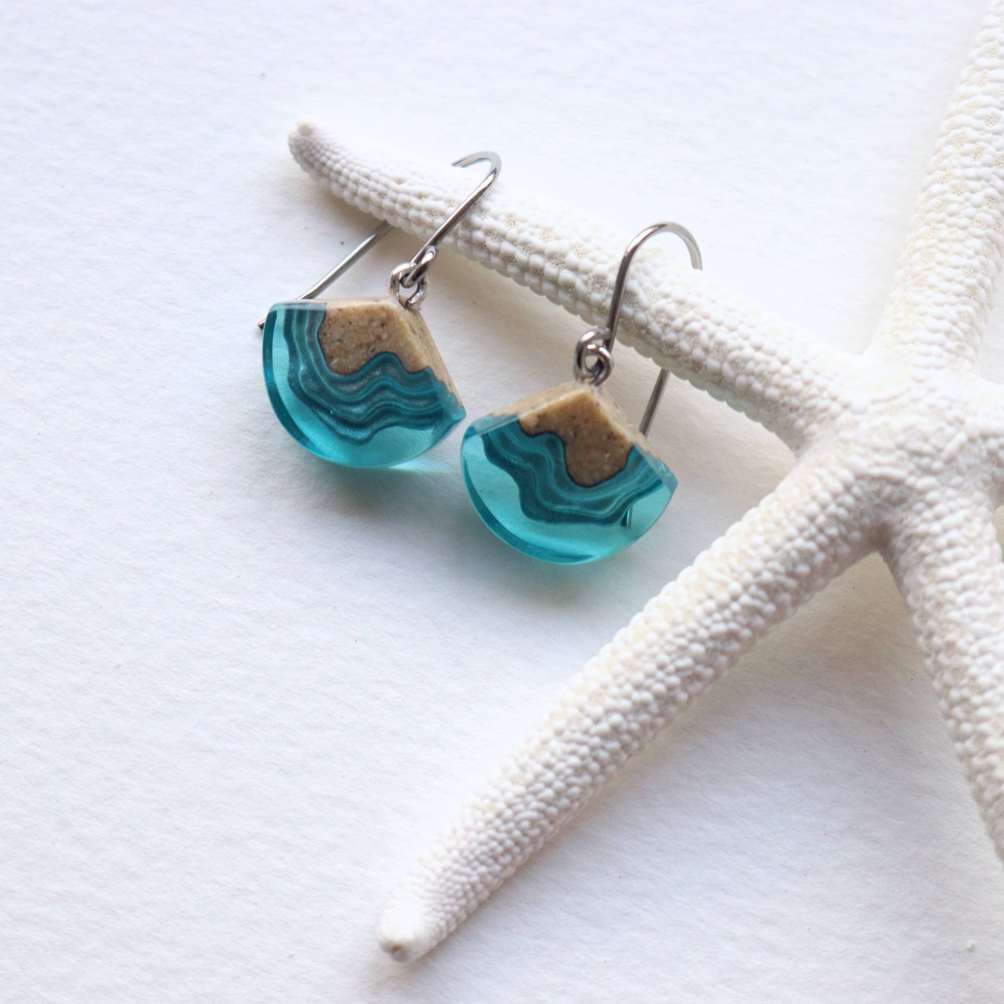 Bight Dangle Earrings