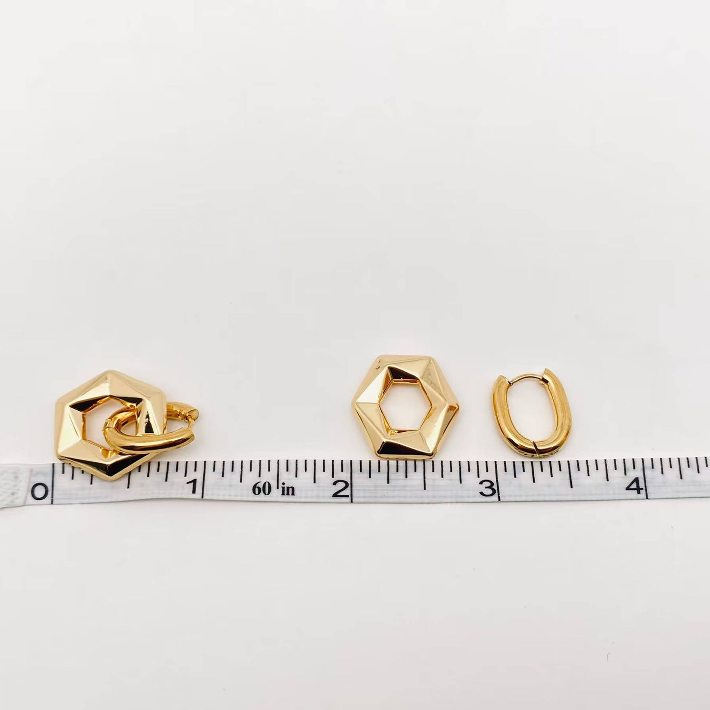 18K Gold-plated Hexagon Geometric Huggie Earrings - FGS