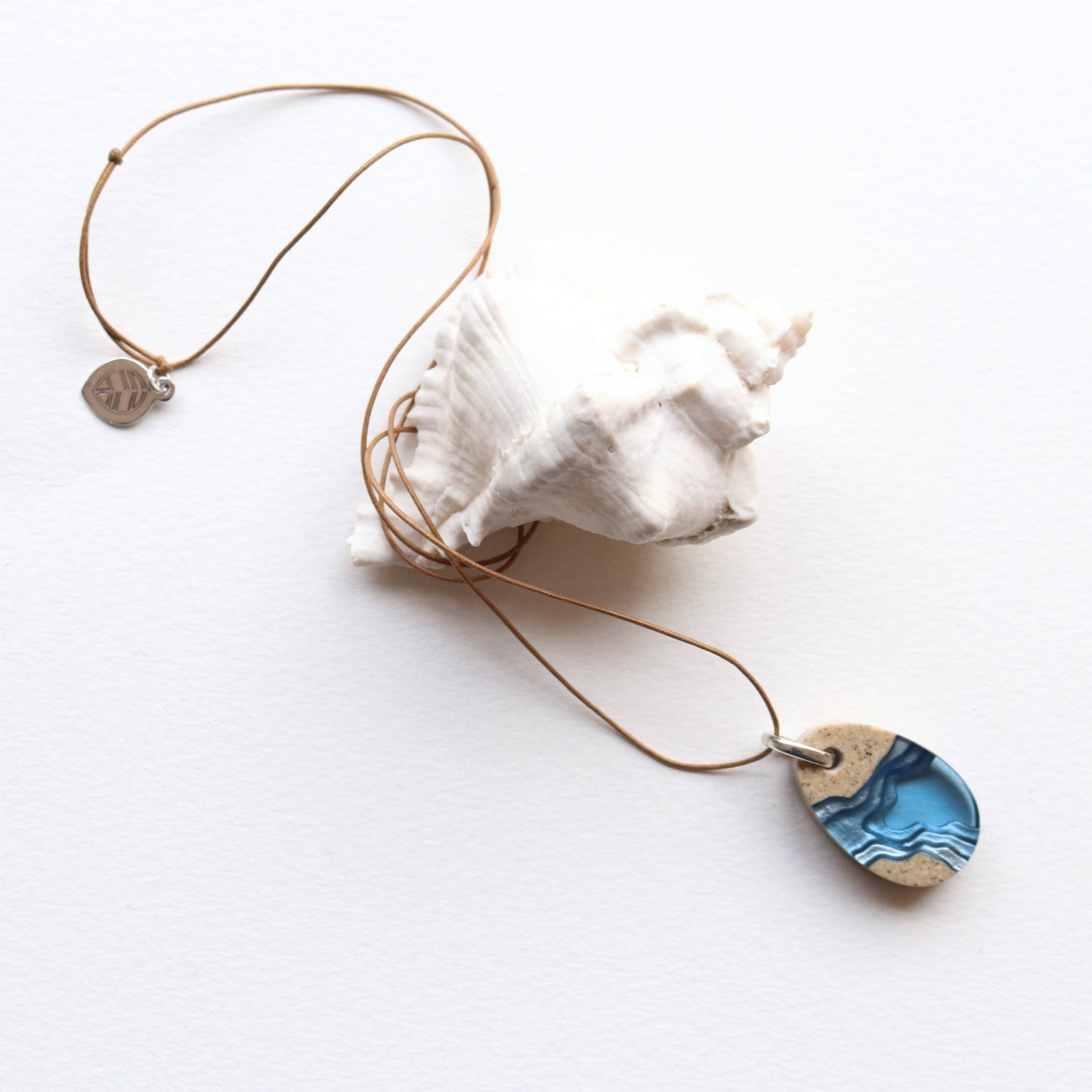 Cove Necklace